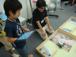 プログラボ、大阪府警の「キッズサイバー教室」でプログラミング教室